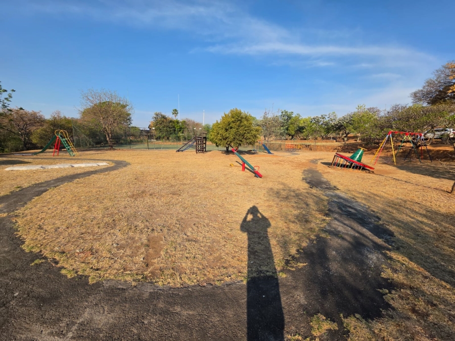 2 Bedroom Property for Sale in Renosterfontein A H North West